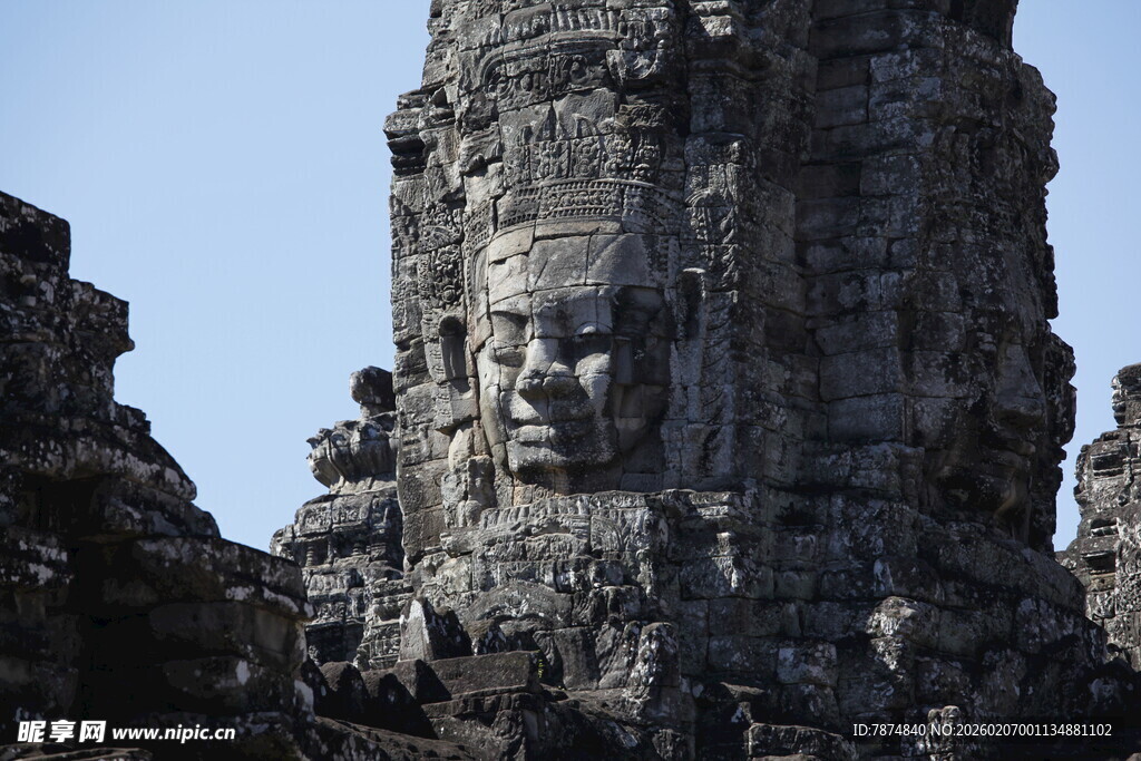 吴哥窟神秘石像