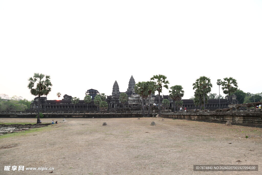 古老寺庙遗址景观