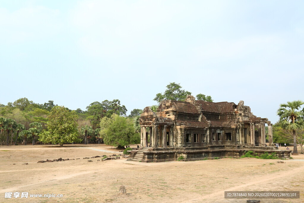 古老寺庙遗址 尽显历史沧桑