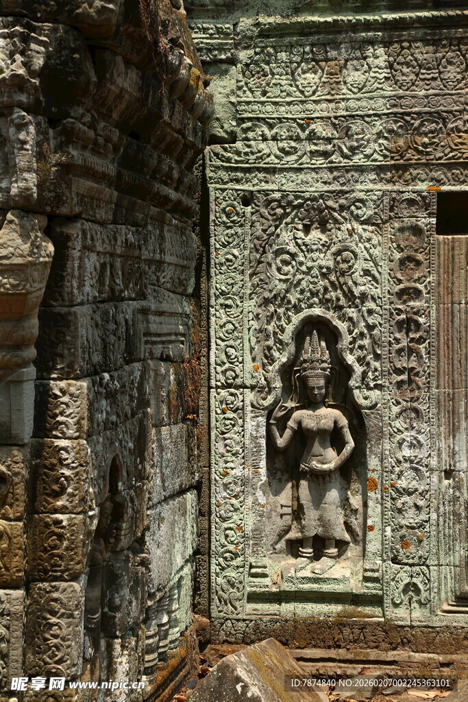 古老寺庙中的精美雕刻