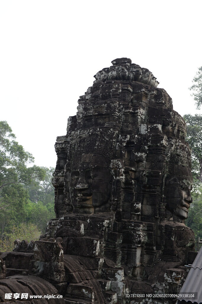古老神秘的柬埔寨石雕遗迹