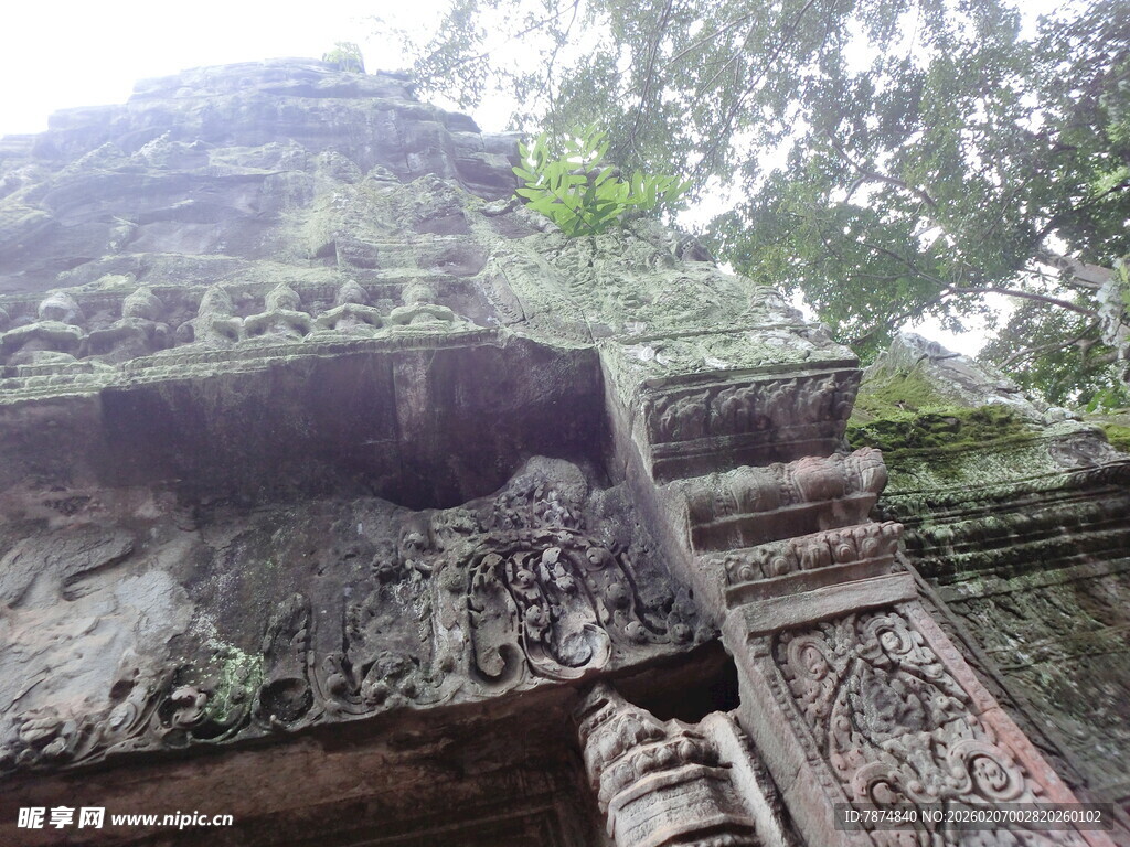 古老寺庙建筑细节特写