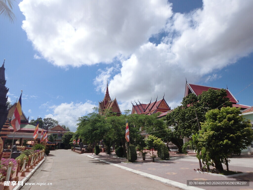 东南亚风格寺庙街道景观
