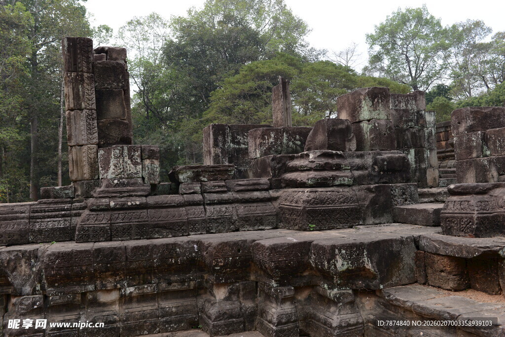 古老寺庙遗址景观
