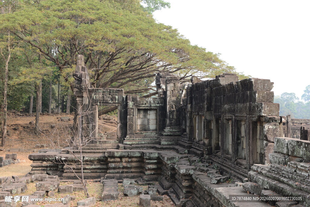 古老寺庙遗址 尽显历史沧桑