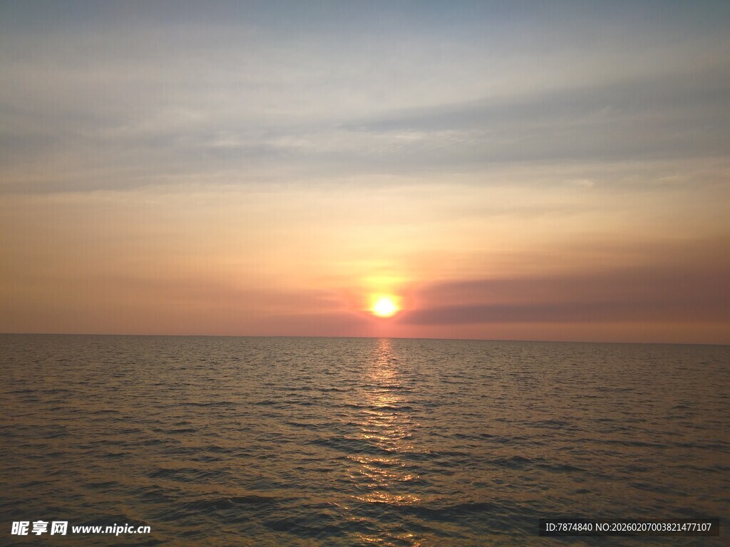 海上日落美景