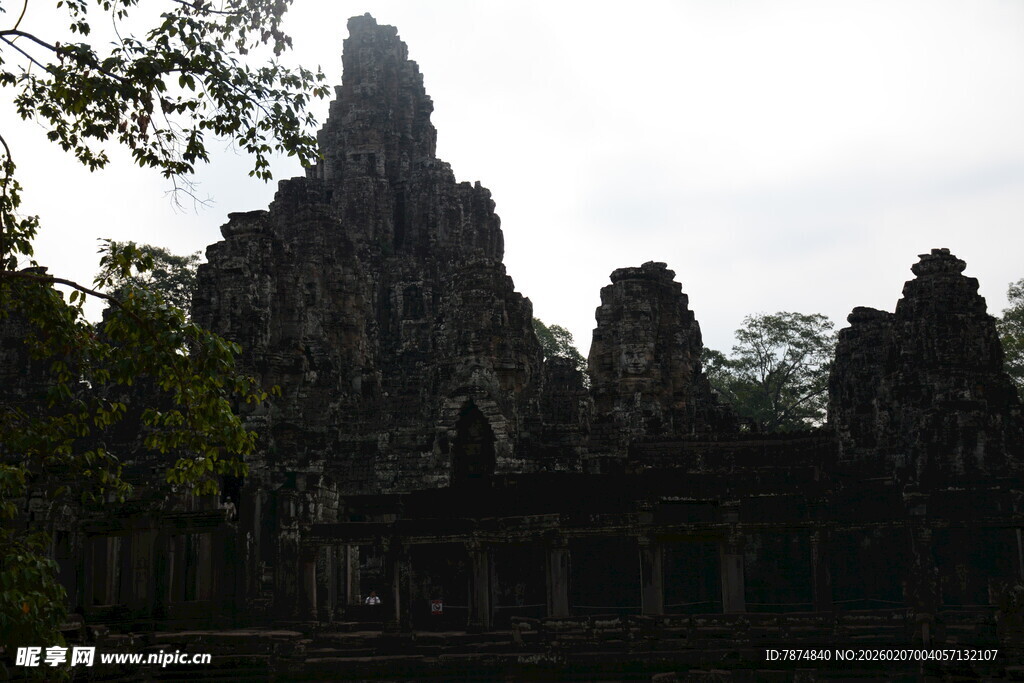 吴哥窟古老建筑剪影