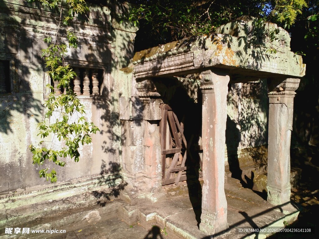 古老石建筑遗迹