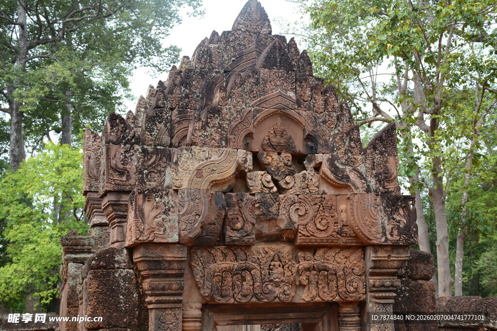 柬埔寨古老神秘的柬埔寨石雕建筑