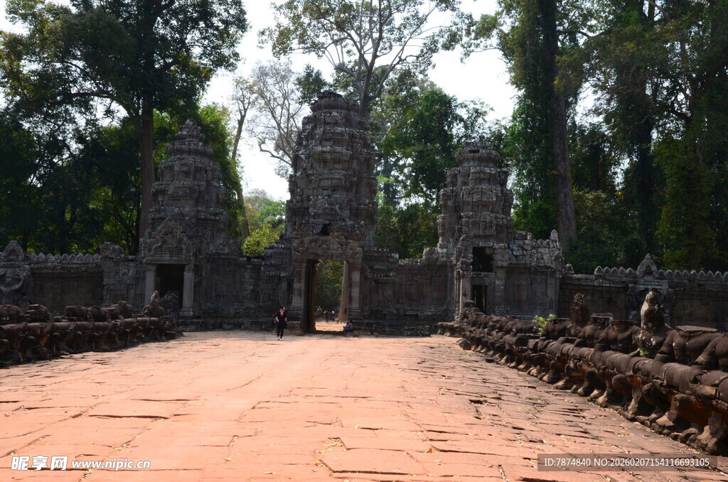 吴哥古迹中的宏伟入口