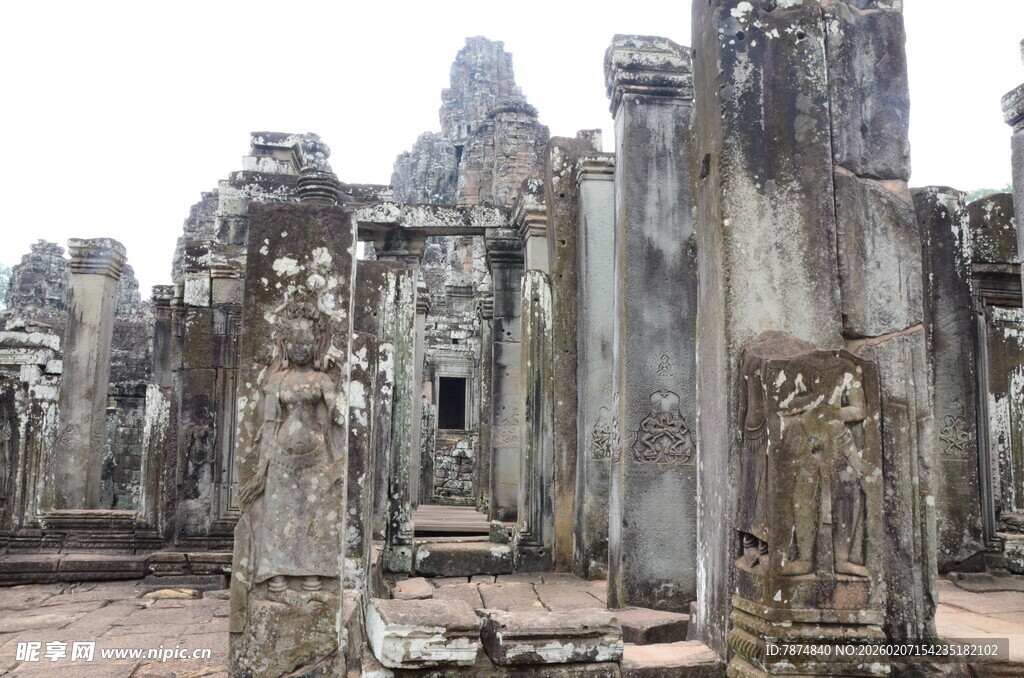 吴哥窟古老石像遗迹