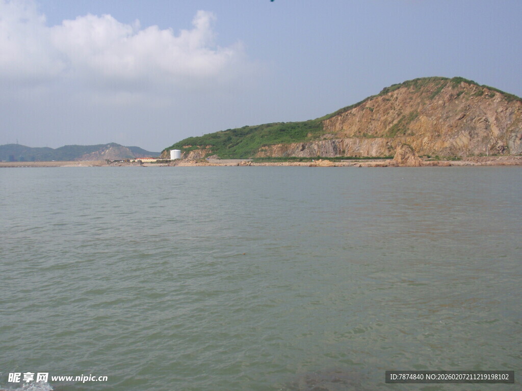 海边青山绿水美景