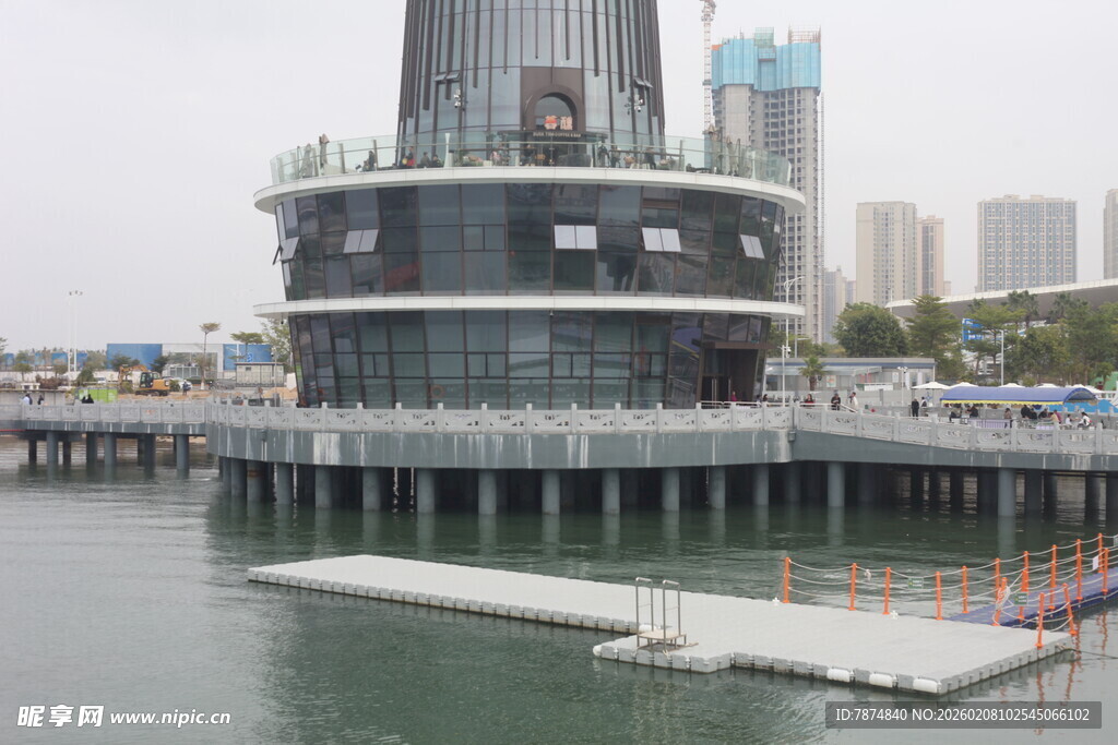 湛江海滨独特建筑与码头景观