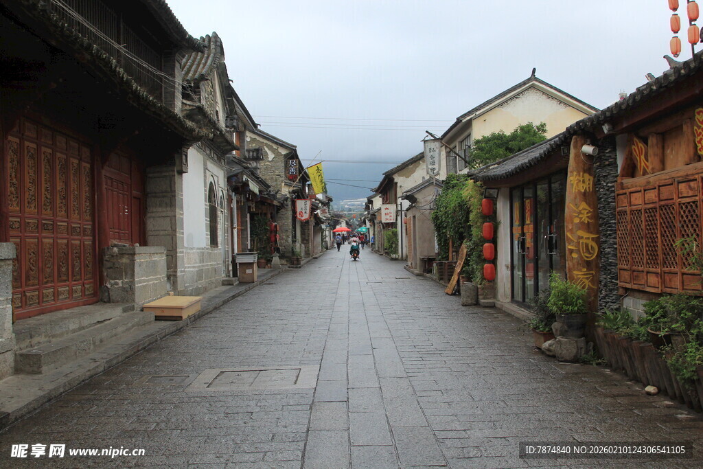 古巷老街 尽显古朴韵味