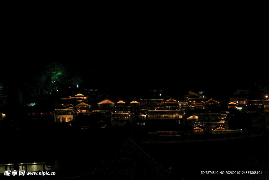 山城夜景璀璨灯火