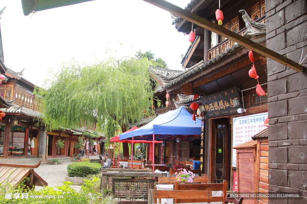 古色古香的中式传统街景