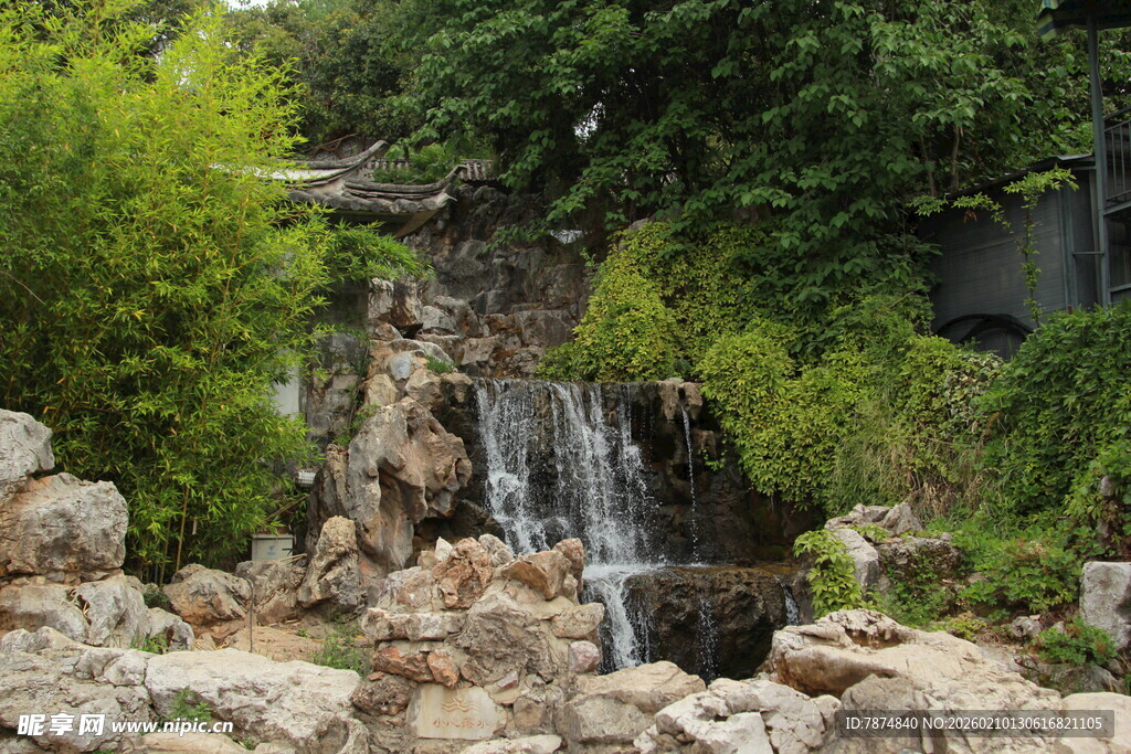 庭院假山瀑布景观