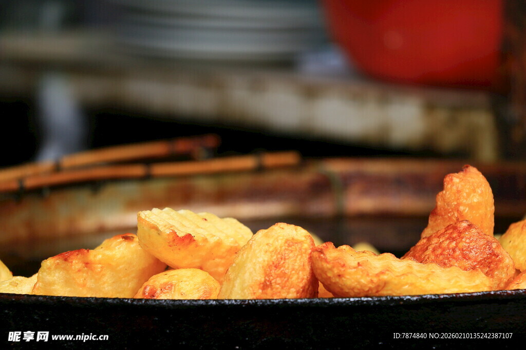 金黄酥脆的美味炸物