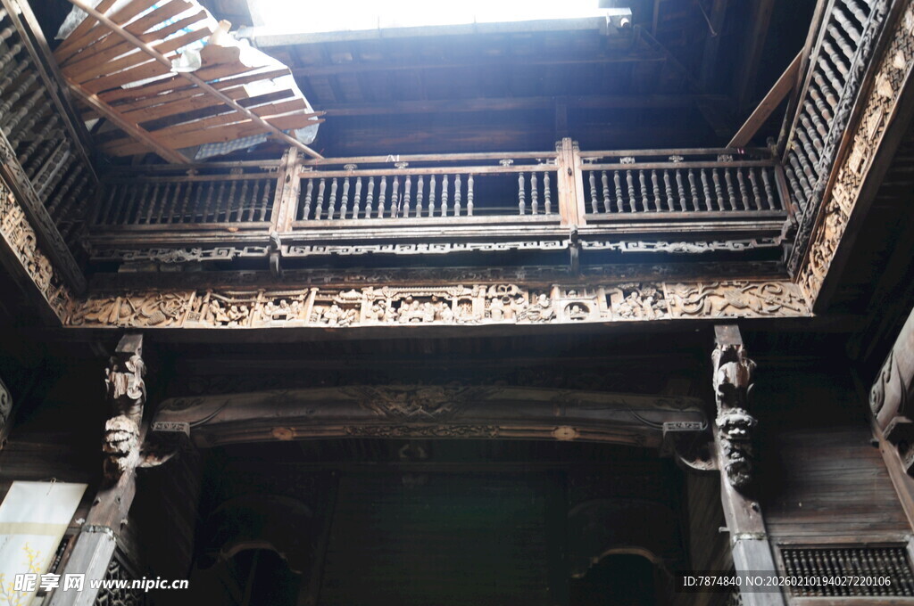 婺源古建楼阁内部精巧结构