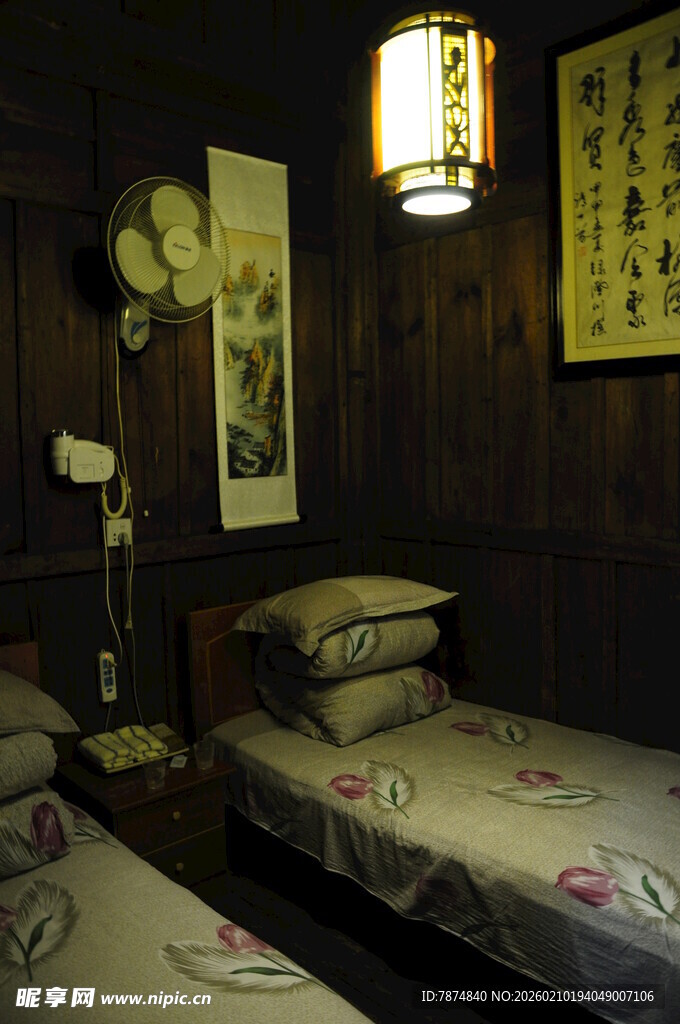 婺源中式风格温馨卧室场景