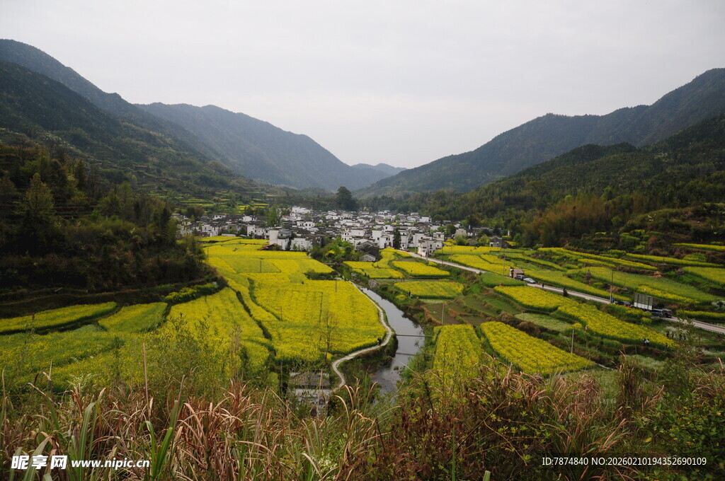 婺源山间田园风光美景