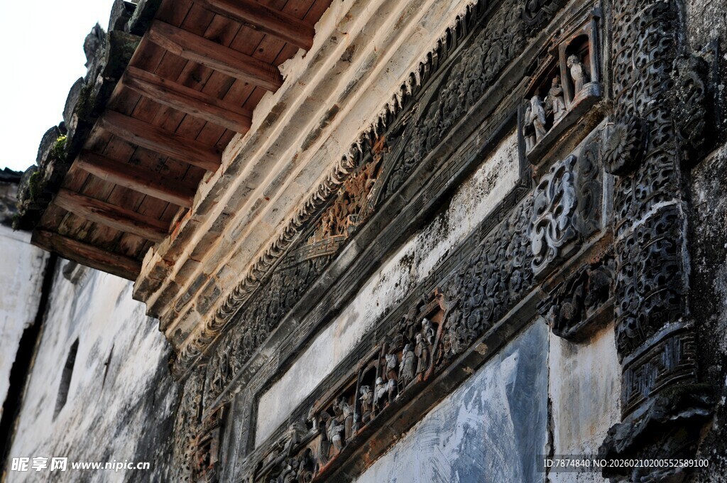 婺源中式古建筑精美屋檐细节