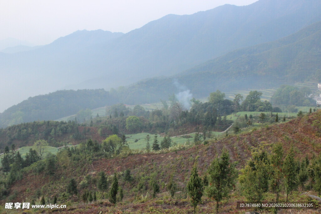 婺源山间田园风光美景