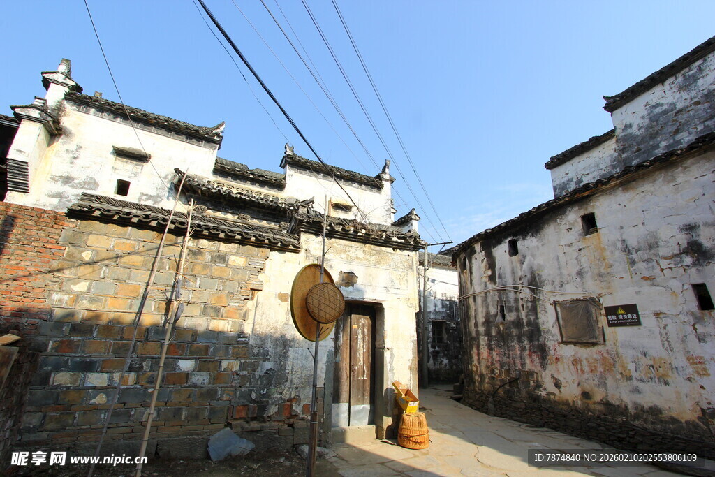 婺源古旧村落小巷景致
