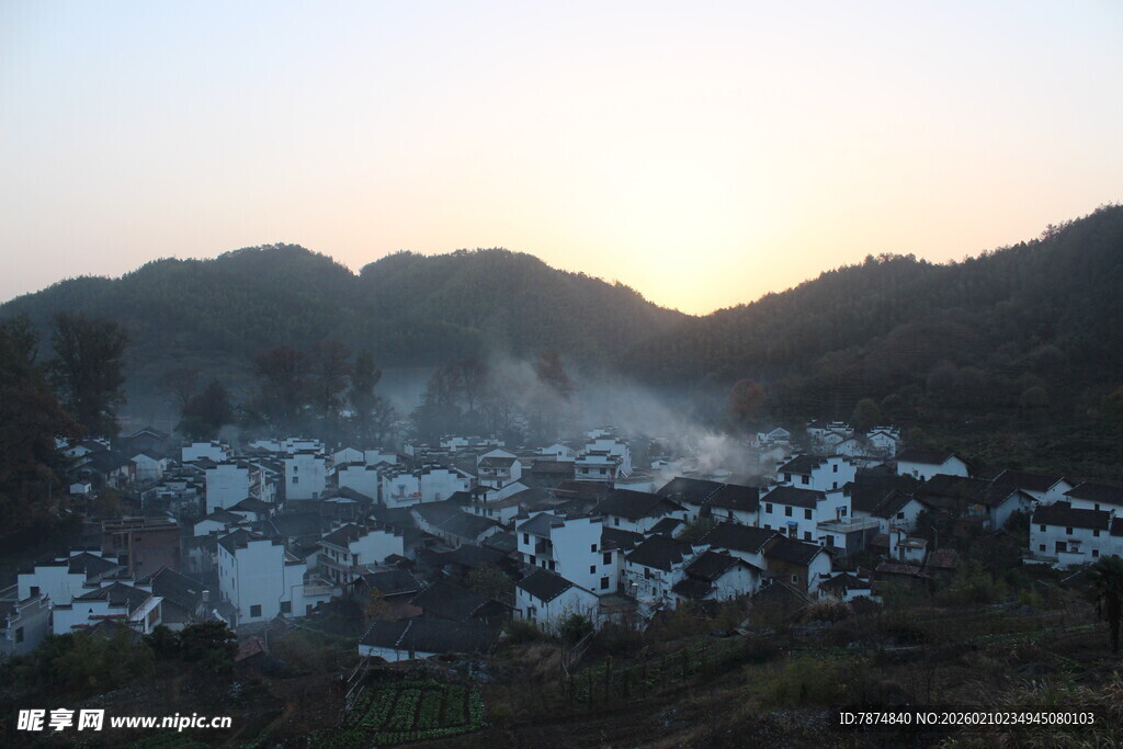 婺源山村日暮美景