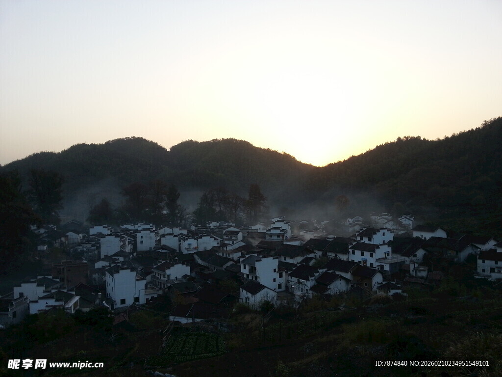 婺源山村日暮美景