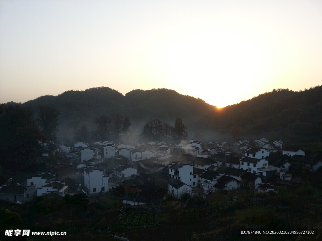 婺源山村日暮美景
