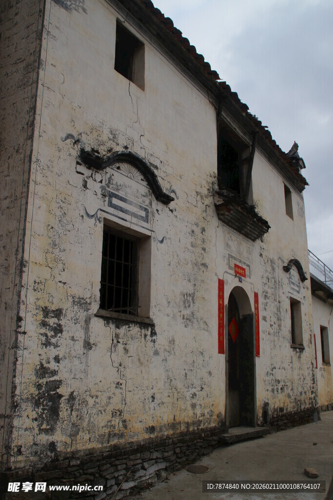 婺源古老斑驳的中式传统民居