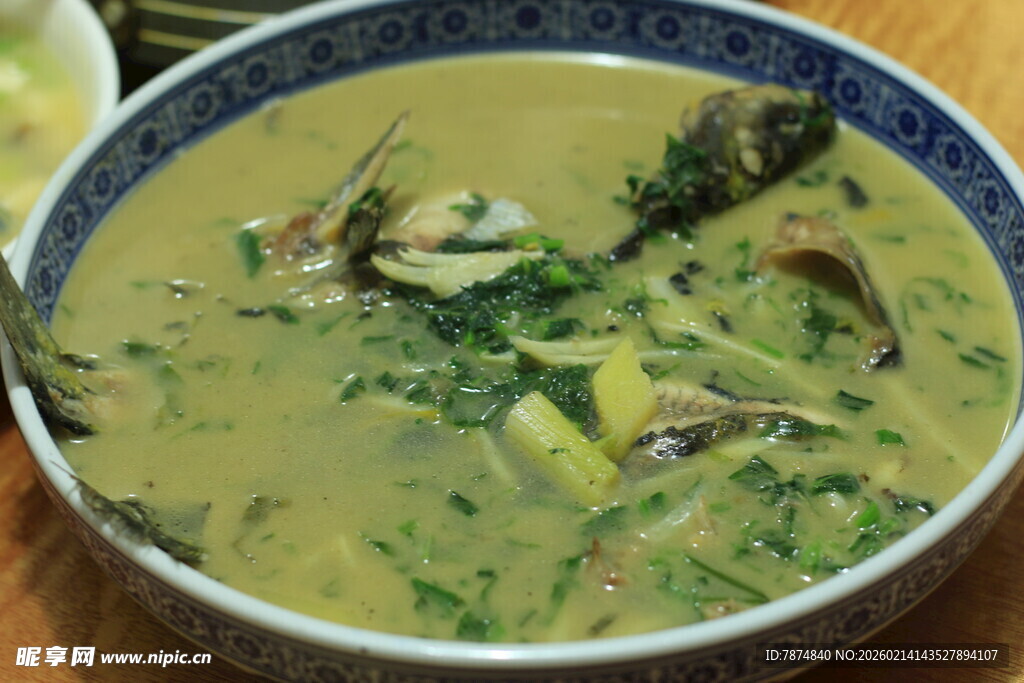 美味鲜香的特色鱼汤