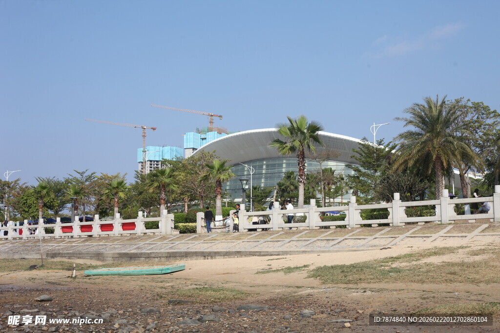 户外建筑景观近景