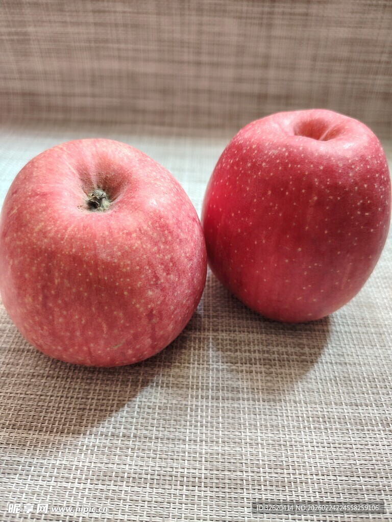 苹果 