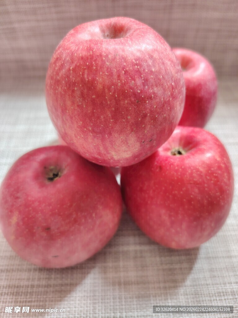 苹果 