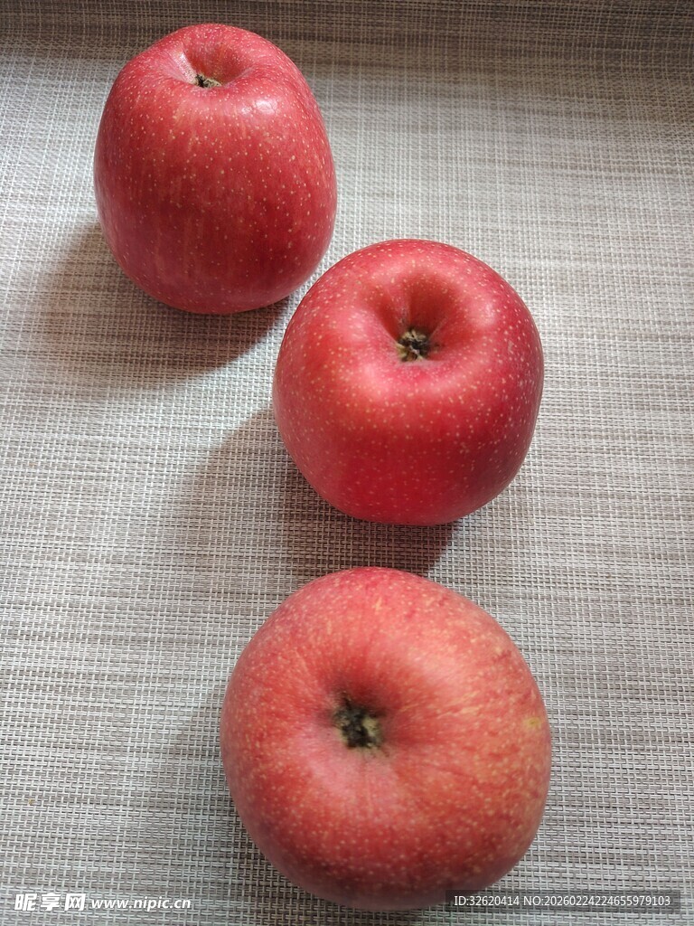 苹果 