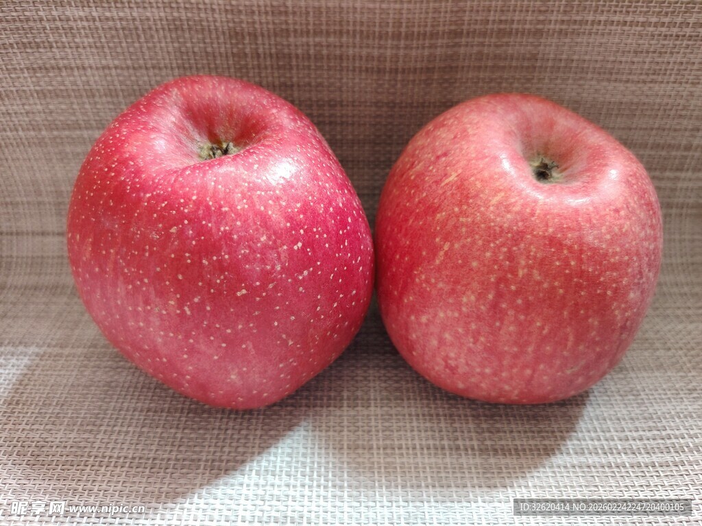 苹果 