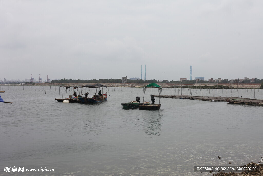 水上船只作业场景