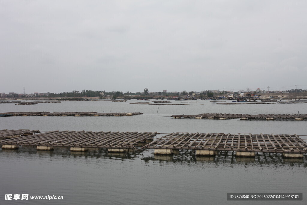 水上渔排景观