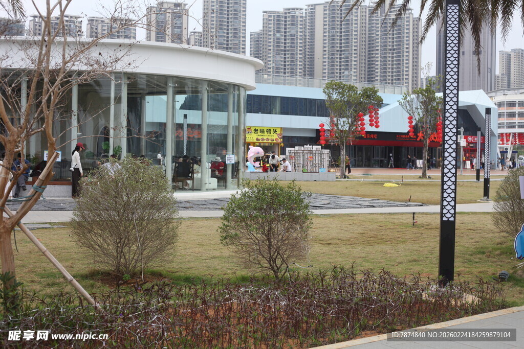 城市公园景观一角