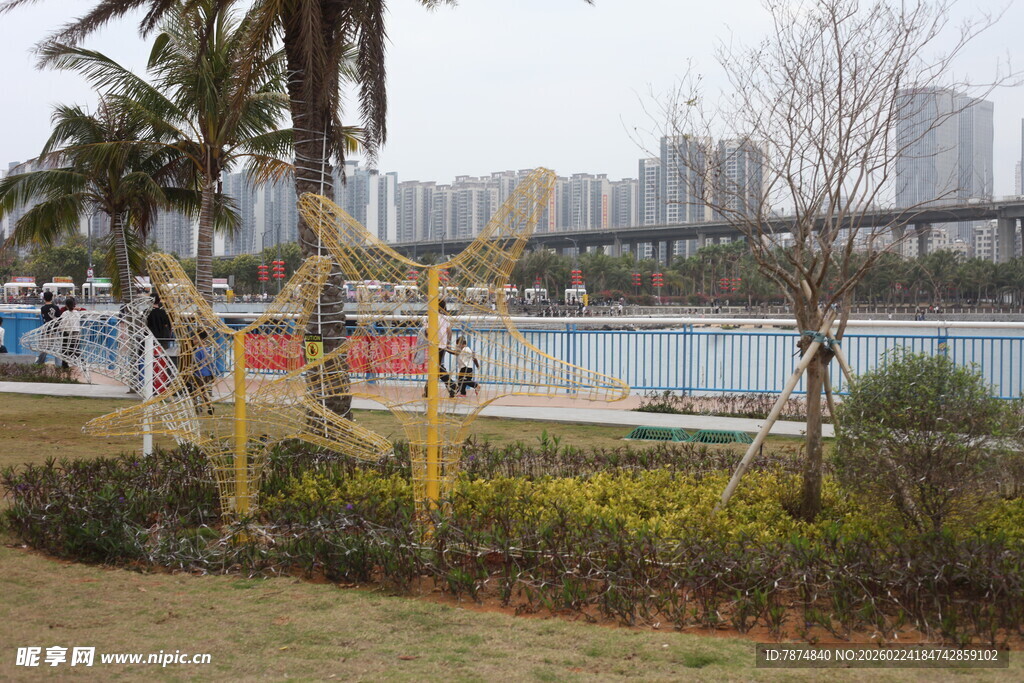 城市河畔公园景观