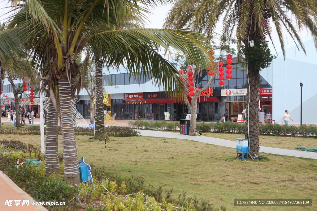 海滨休闲区的惬意景致