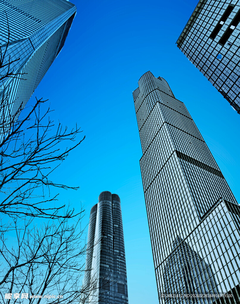 都市摩天大楼蓝天景致