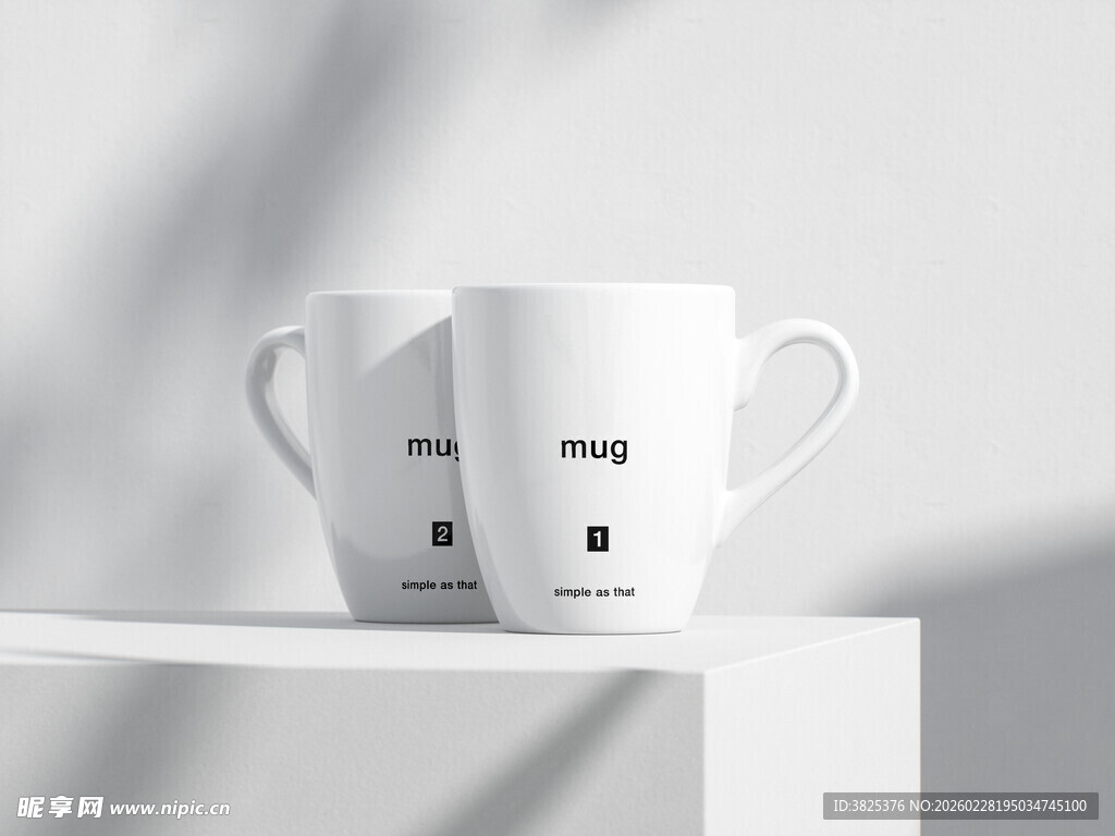 简约白色马克杯展示样机