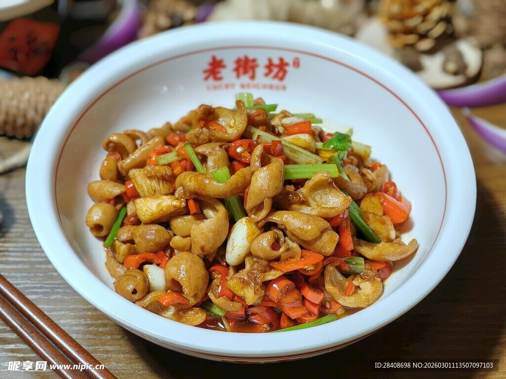 爆炒肥肠