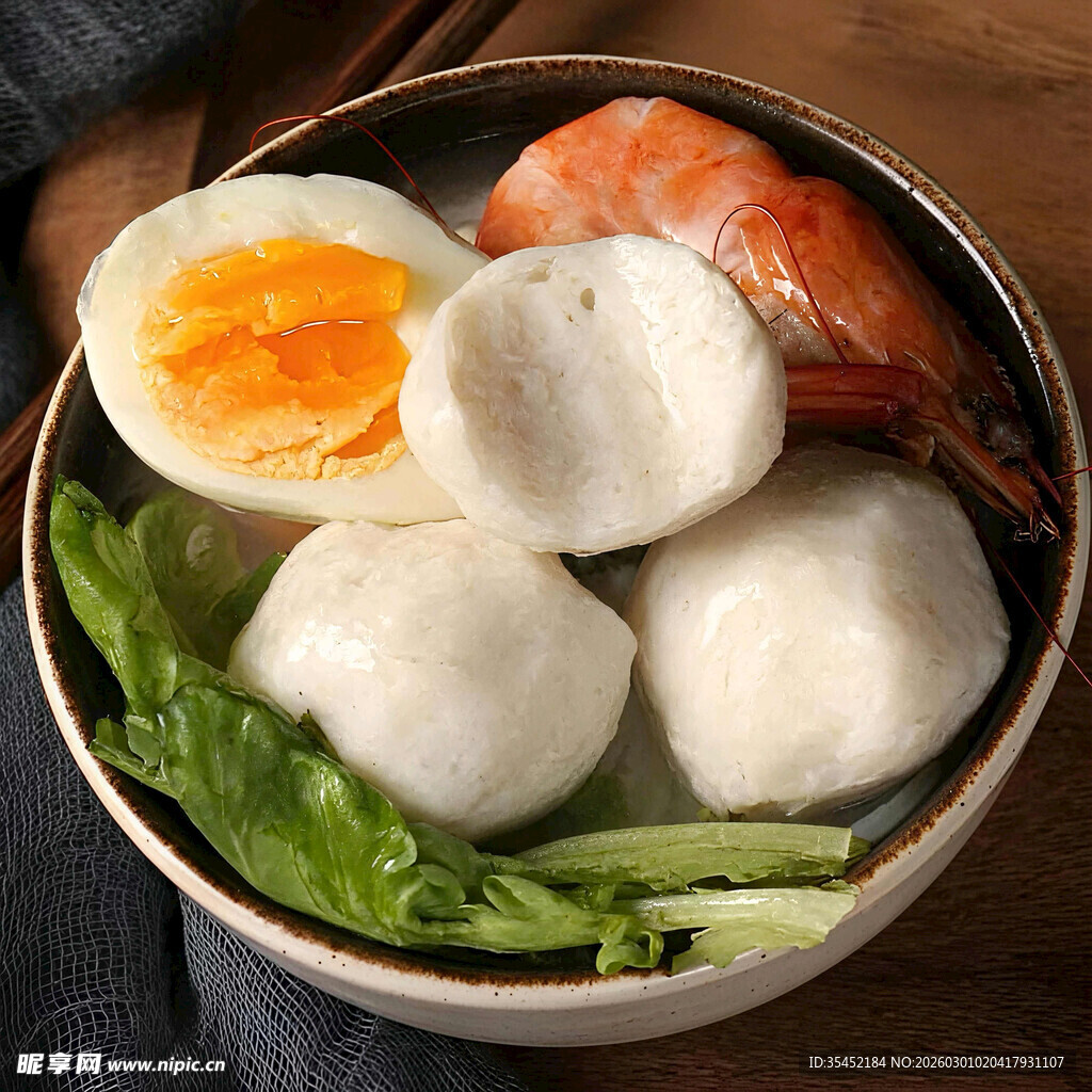 鲜虾鱼丸