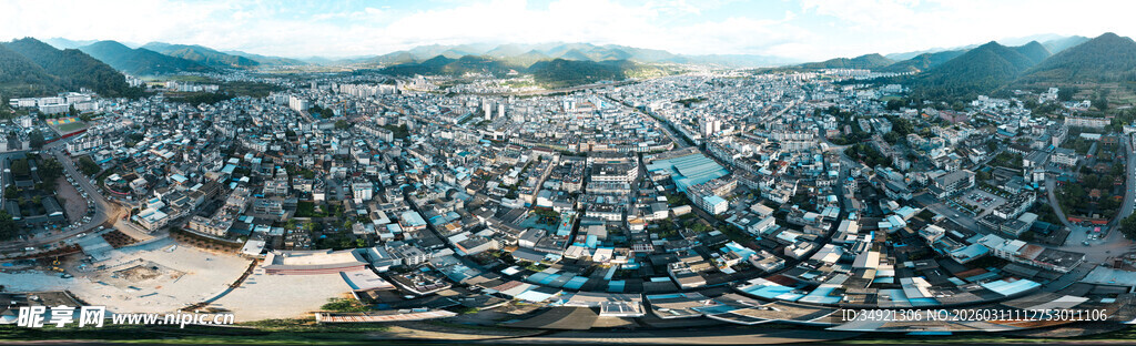 景东县全景俯瞰密集城市景观