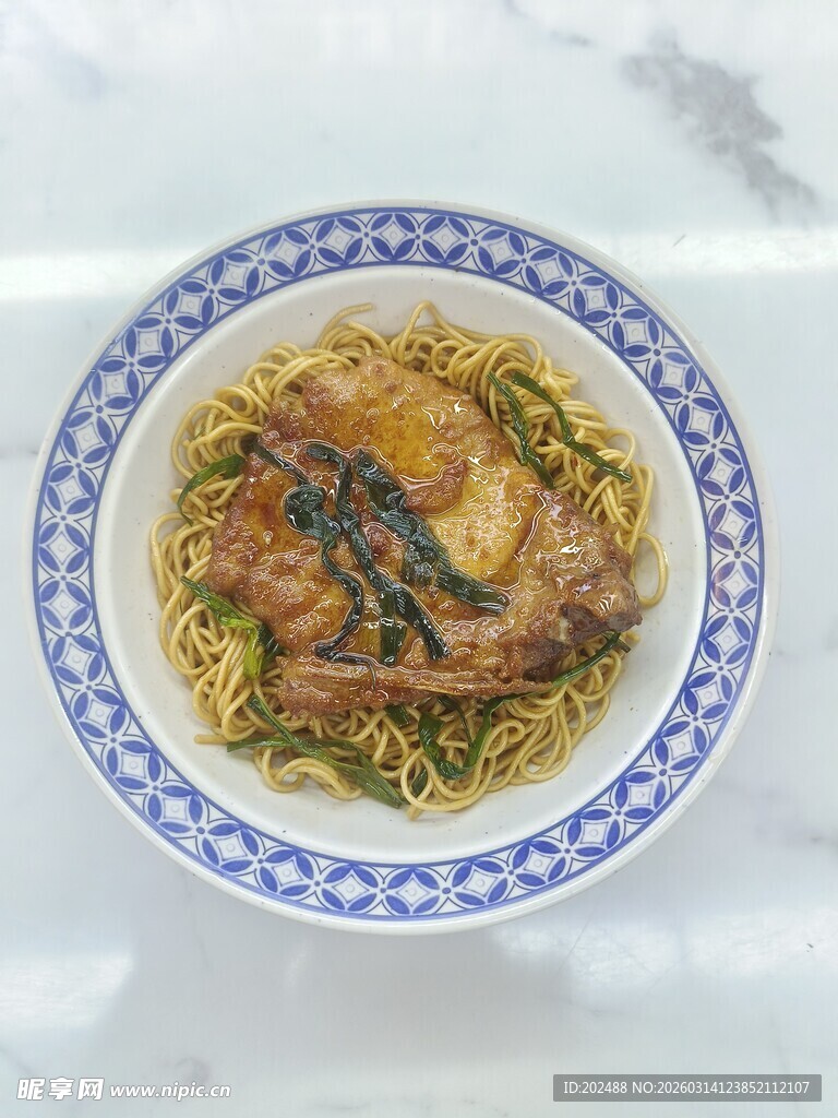 特色葱烤大排面