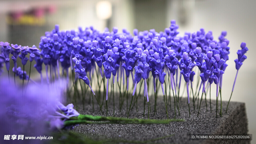 工艺品紫色风信子花束展示
